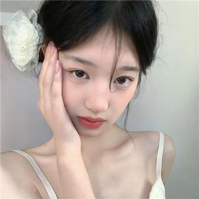 百花盛放